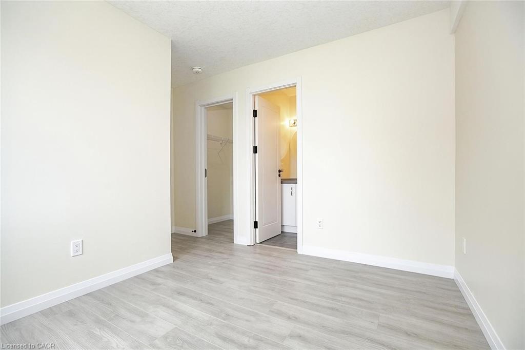 63-370 Fisher Mills Road, Cambridge, ON - Indoor Photo Showing Other Room