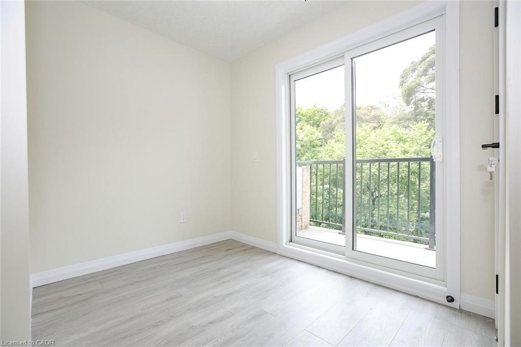 63-370 Fisher Mills Road, Cambridge, ON - Indoor Photo Showing Other Room