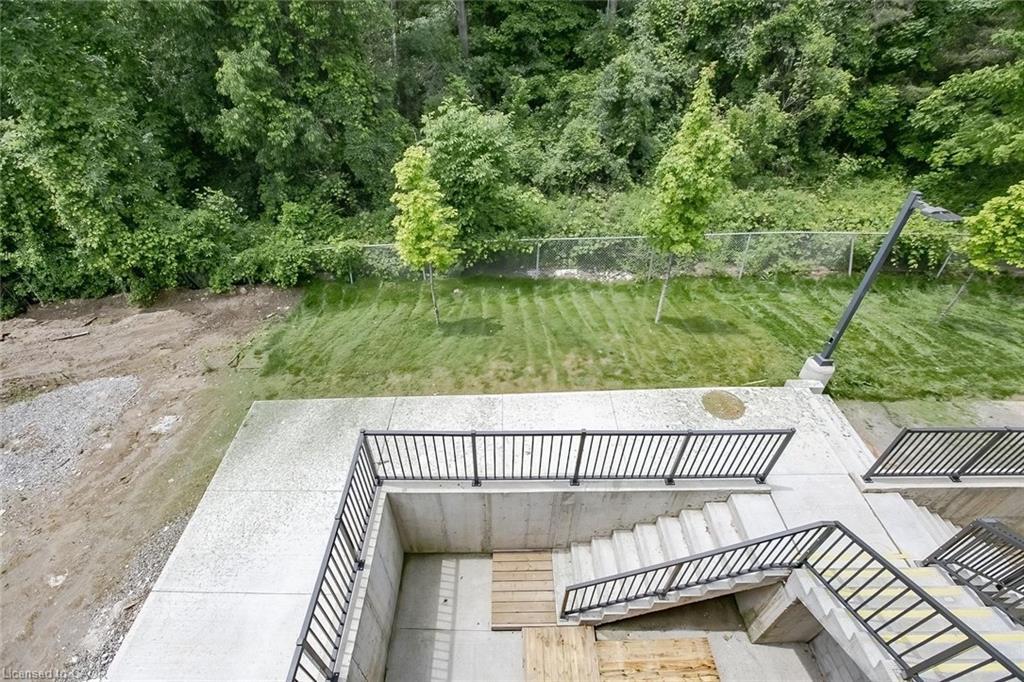 63-370 Fisher Mills Road, Cambridge, ON - Outdoor