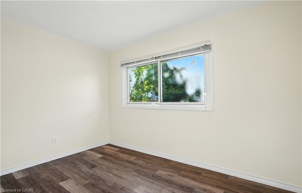 Unit B-154 Montgomery Road, Kitchener, ON - Indoor Photo Showing Other Room