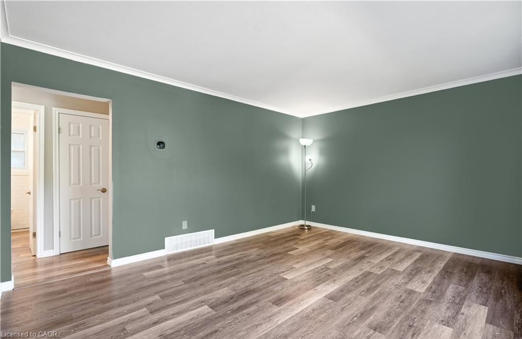 Unit B-154 Montgomery Road, Kitchener, ON - Indoor Photo Showing Other Room