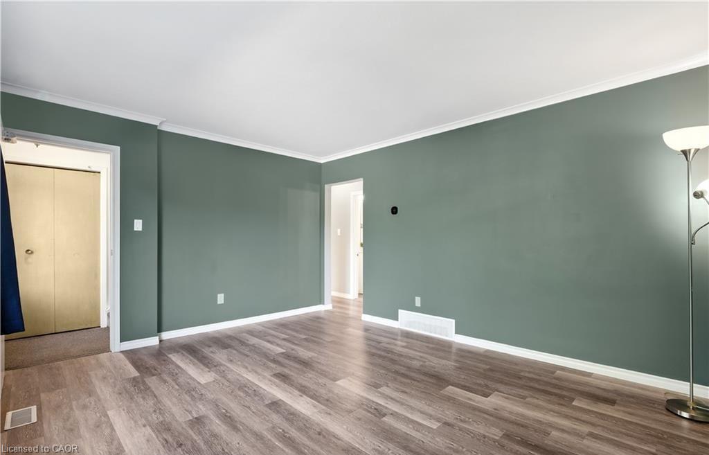 Unit B-154 Montgomery Road, Kitchener, ON - Indoor Photo Showing Other Room