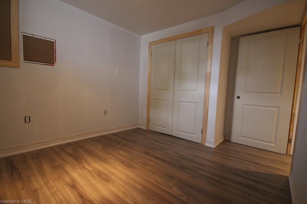 2-122 Macassa Avenue, Hamilton, ON - Indoor Photo Showing Other Room