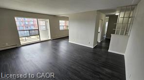 3-2205 King Street E, Hamilton, ON - Indoor