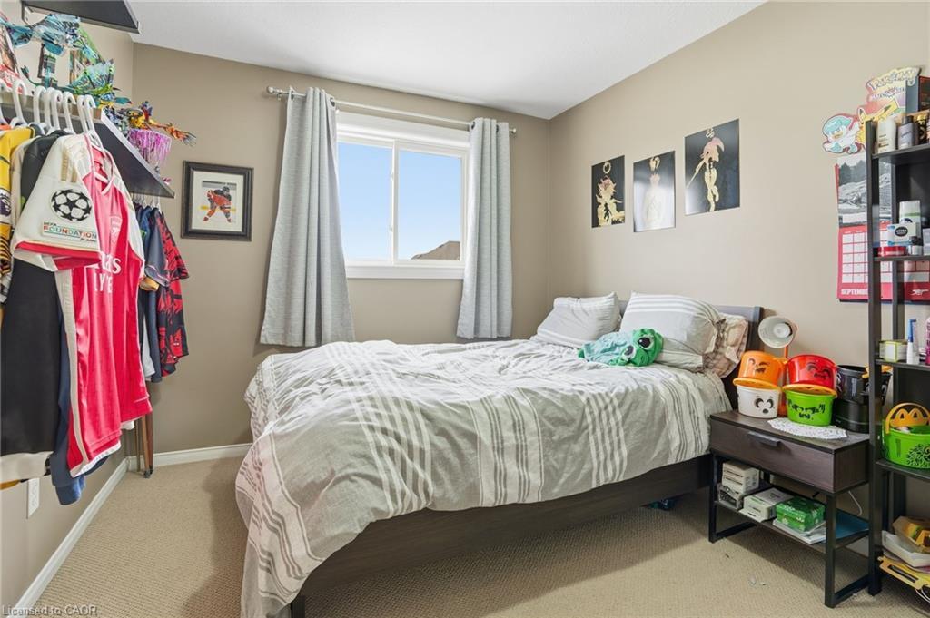 80 Foxborough Drive, Ancaster, ON - Indoor Photo Showing Bedroom
