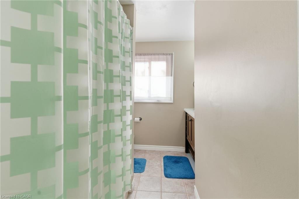 116-185 Denistoun Street, Welland, ON - Indoor Photo Showing Bathroom