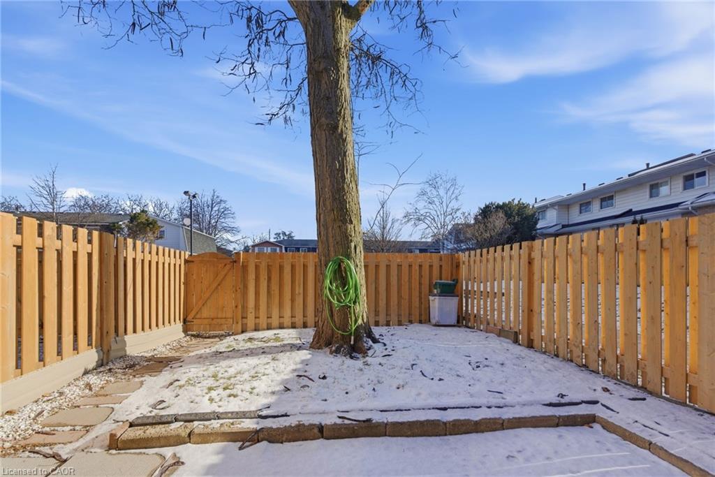 116-185 Denistoun Street, Welland, ON - Outdoor