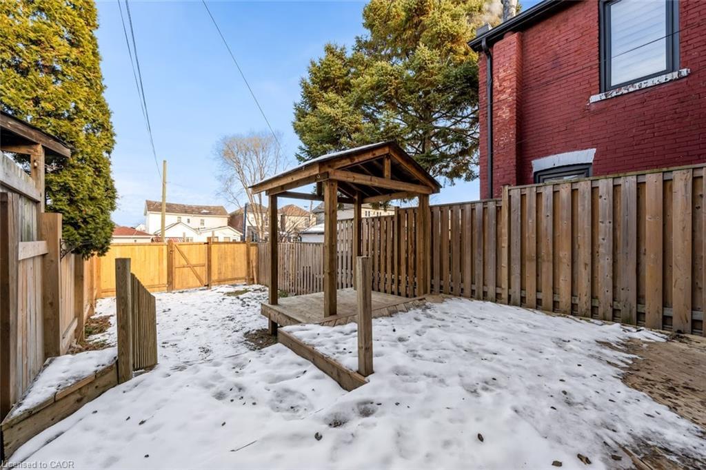 73 Shaw Street, Hamilton, ON - Outdoor