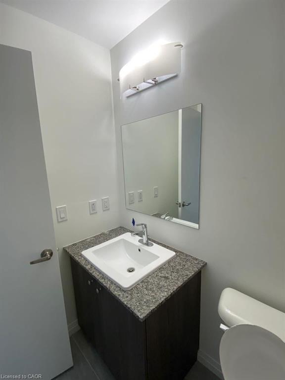402-108 Garment Street, Kitchener, ON - Indoor Photo Showing Bathroom