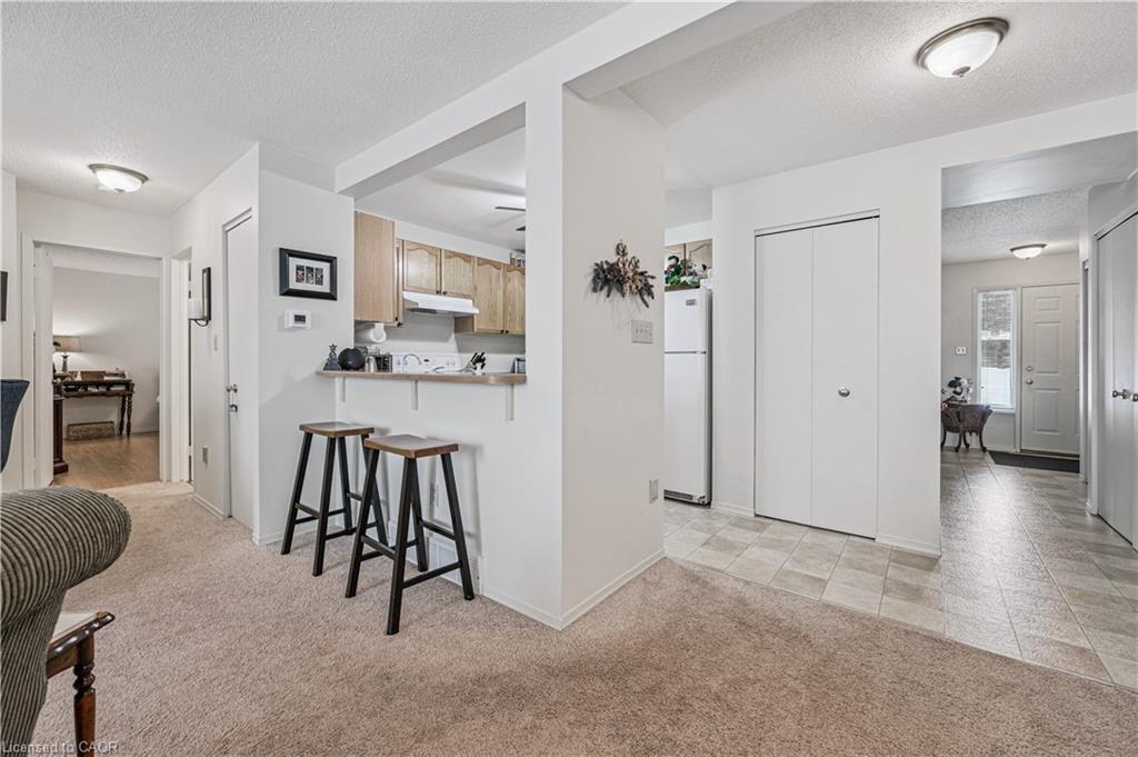 21-205 Highland Crescent, Kitchener, ON - Indoor