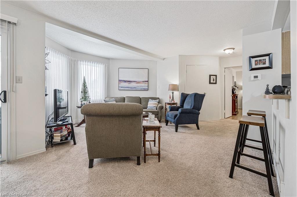 21-205 Highland Crescent, Kitchener, ON - Indoor