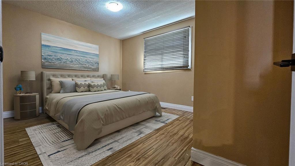 Upper-110 Abbot Drive, Hamilton, ON - Indoor Photo Showing Bedroom