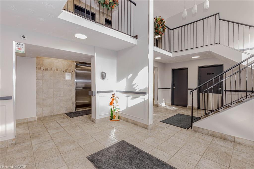 106-58 Bridgeport Road E, Waterloo, ON - Indoor Photo Showing Other Room