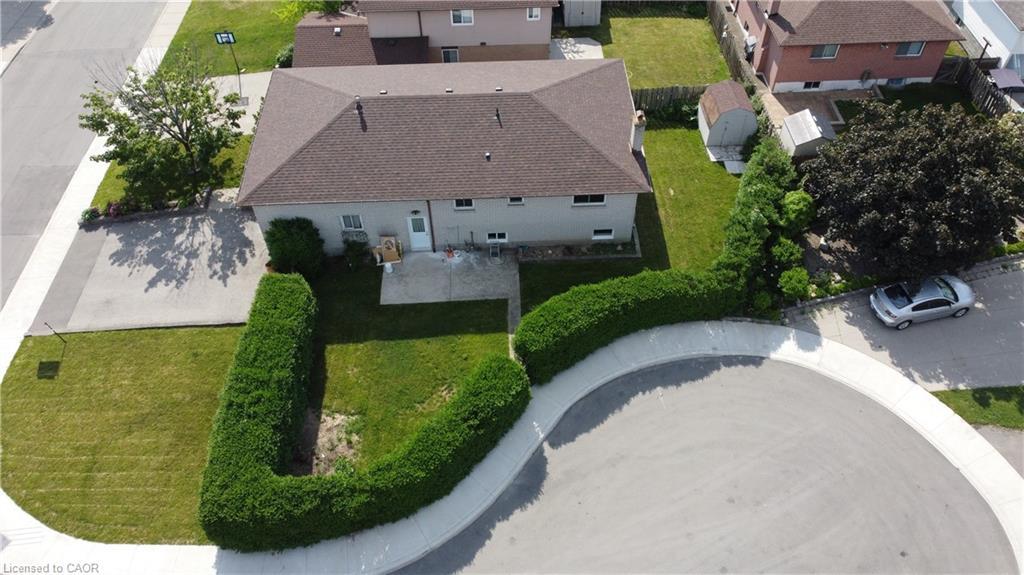 Lower-110 Abbot Drive, Hamilton, ON - Outdoor