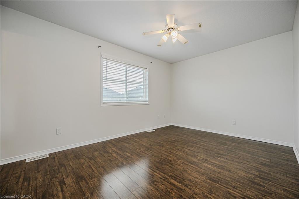 91 Powell Drive, Hamilton, ON - Indoor Photo Showing Other Room