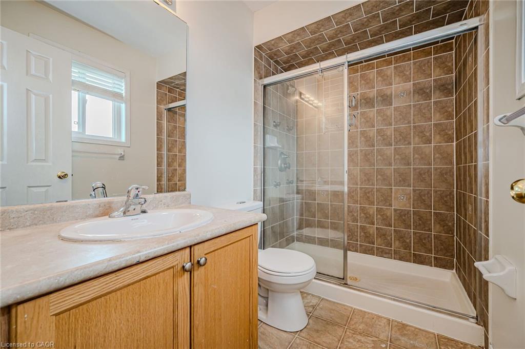 91 Powell Drive, Hamilton, ON - Indoor Photo Showing Bathroom