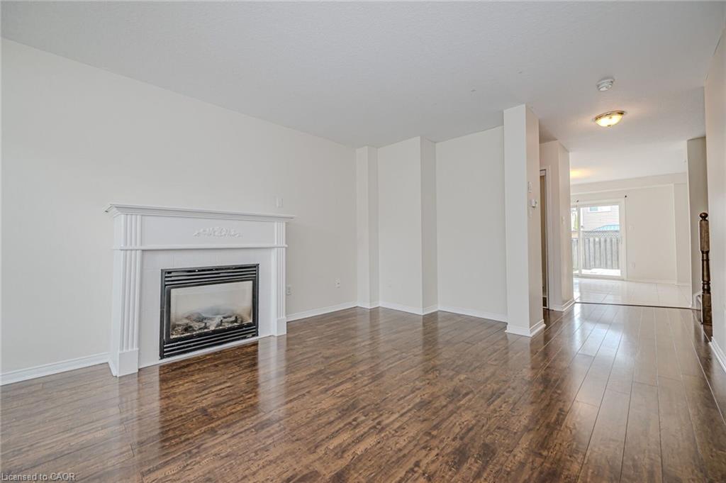 91 Powell Drive, Hamilton, ON - Indoor Photo Showing Living Room With Fireplace