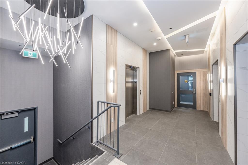 1606-60 Frederick Street, Kitchener, ON - Indoor Photo Showing Other Room