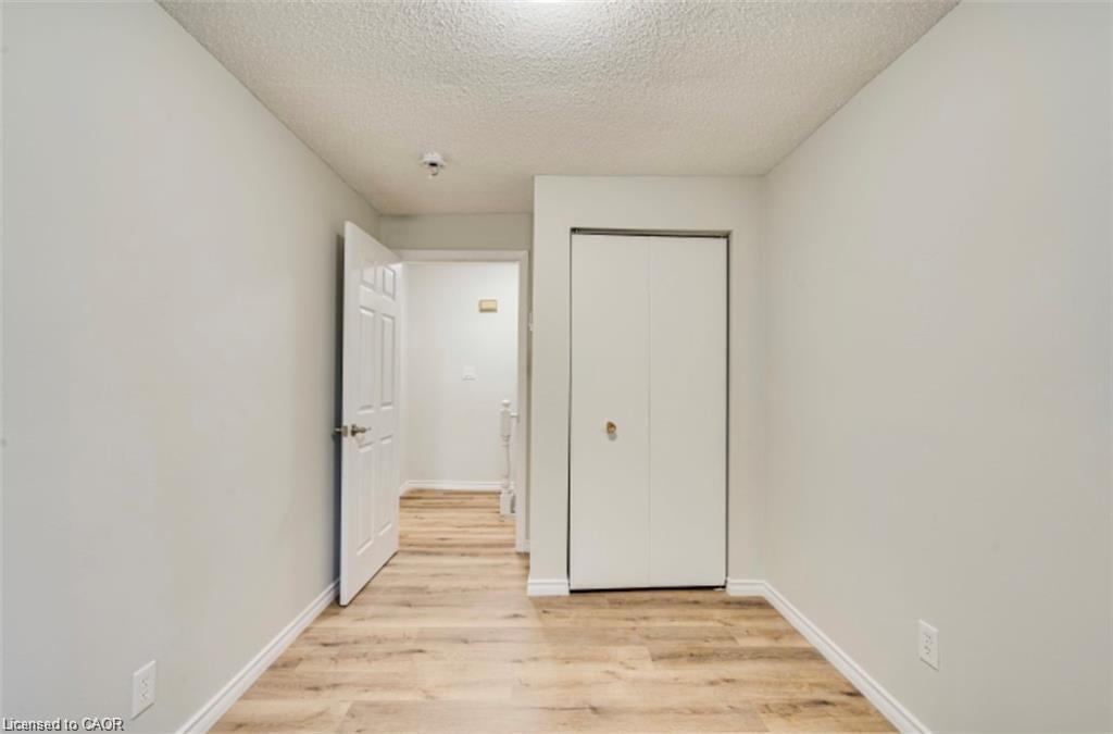 Upper-35 Albion Street, Brantford, ON - Indoor Photo Showing Other Room