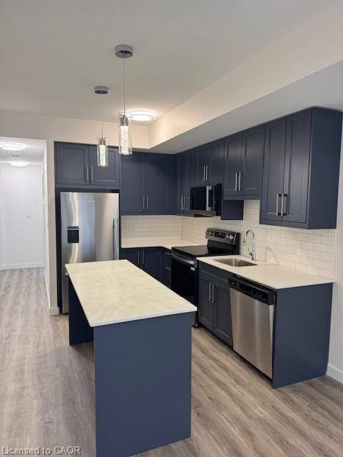 G15-20 Palace Street, Kitchener, ON - Indoor Photo Showing Kitchen With Upgraded Kitchen