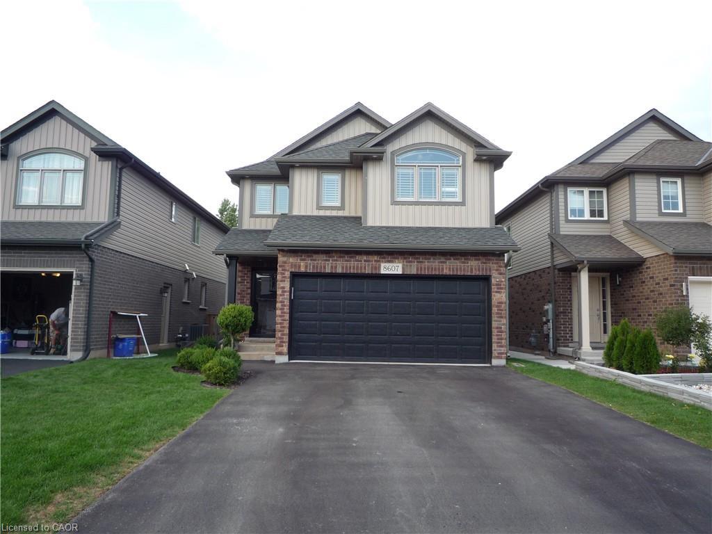 8607 Jennifer Crescent, Niagara Falls, ON - Outdoor With Facade