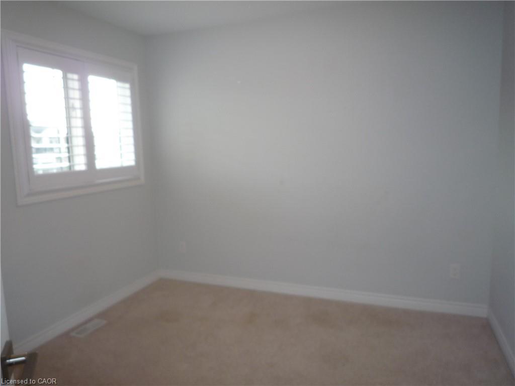 8607 Jennifer Crescent, Niagara Falls, ON - Indoor Photo Showing Other Room