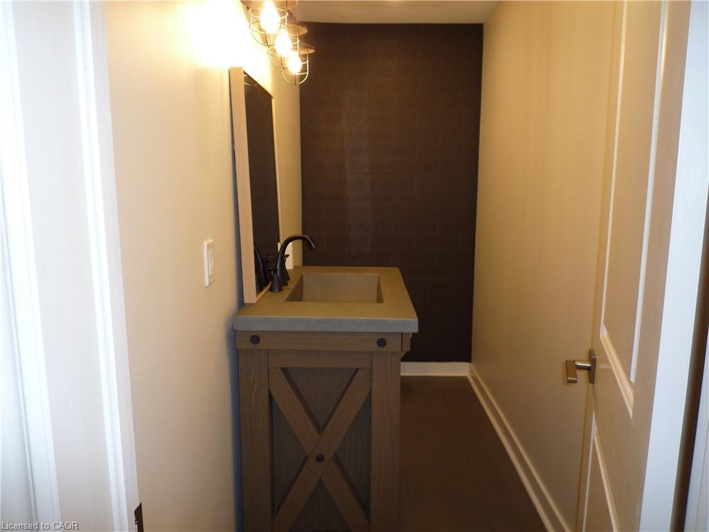 8607 Jennifer Crescent, Niagara Falls, ON - Indoor