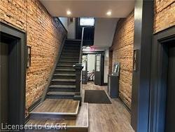 10-123 Macnab Street S Hamilton, ON L8P 3C2