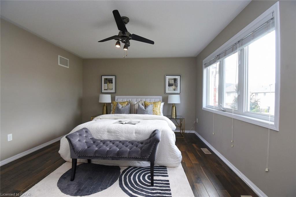 38 Cranston Street, Ancaster, ON - Indoor Photo Showing Bedroom