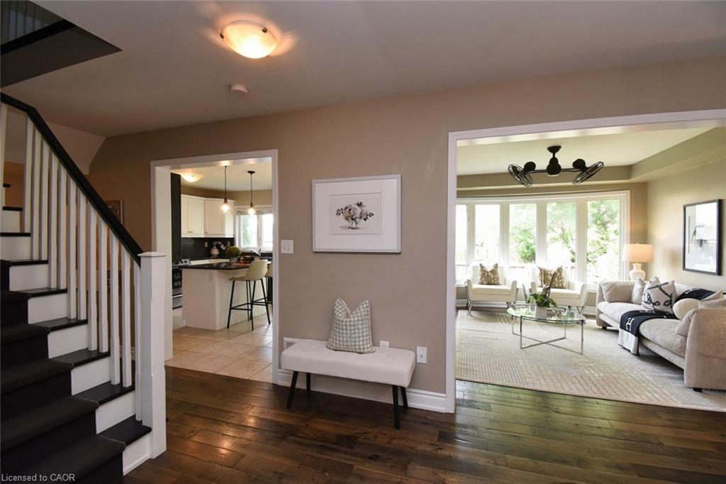 38 Cranston Street, Ancaster, ON - Indoor