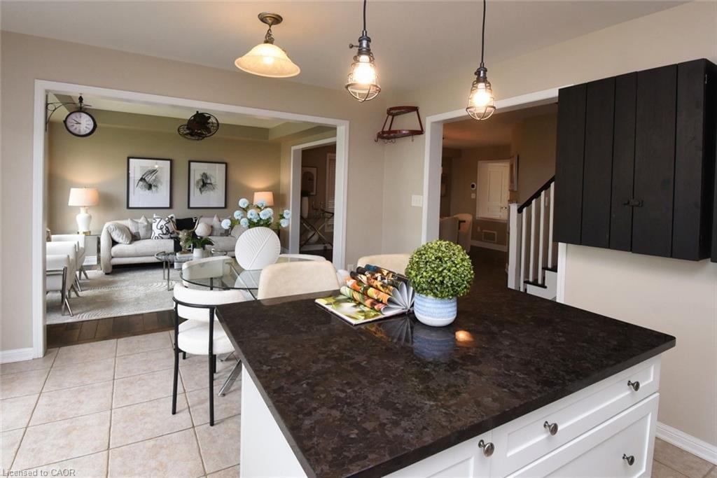 38 Cranston Street, Ancaster, ON - Indoor