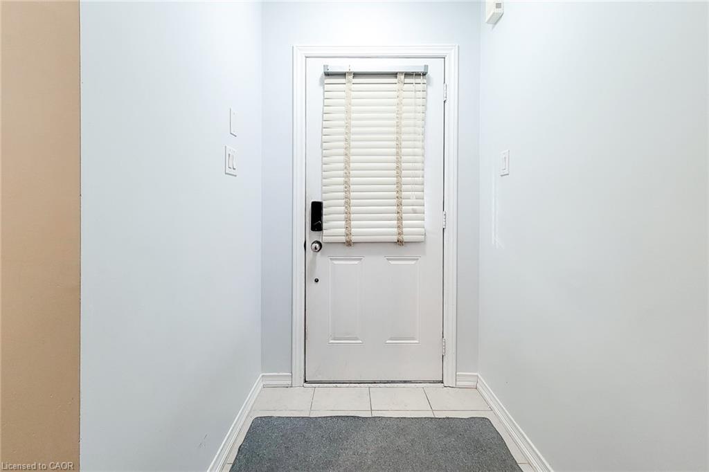 81 Odonnel Drive, Binbrook, ON - Indoor Photo Showing Other Room