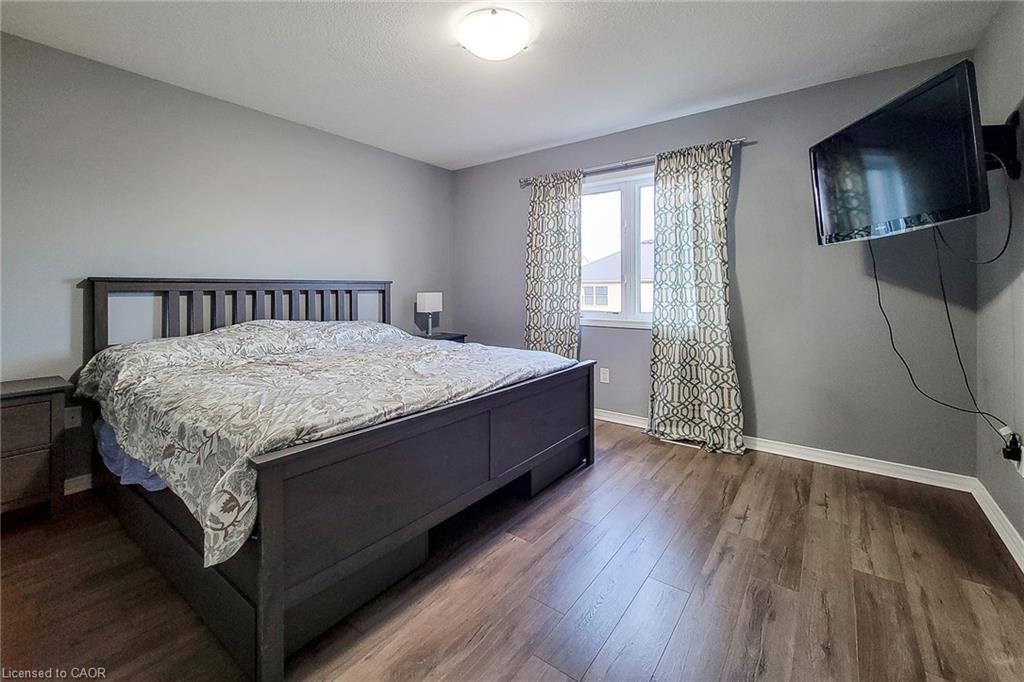 81 Odonnel Drive, Binbrook, ON - Indoor Photo Showing Bedroom
