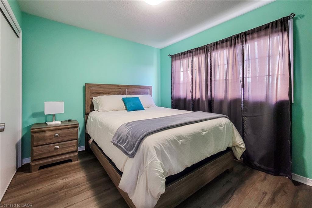 81 Odonnel Drive, Binbrook, ON - Indoor Photo Showing Bedroom