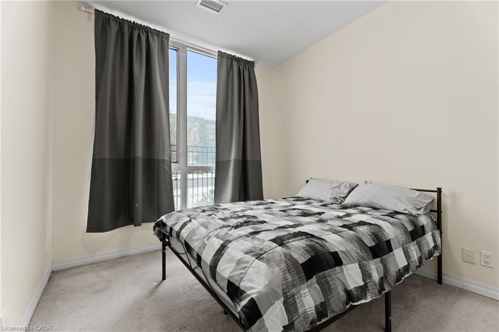 104-80 Esther Lorrie Drive, Toronto, ON - Indoor Photo Showing Bedroom