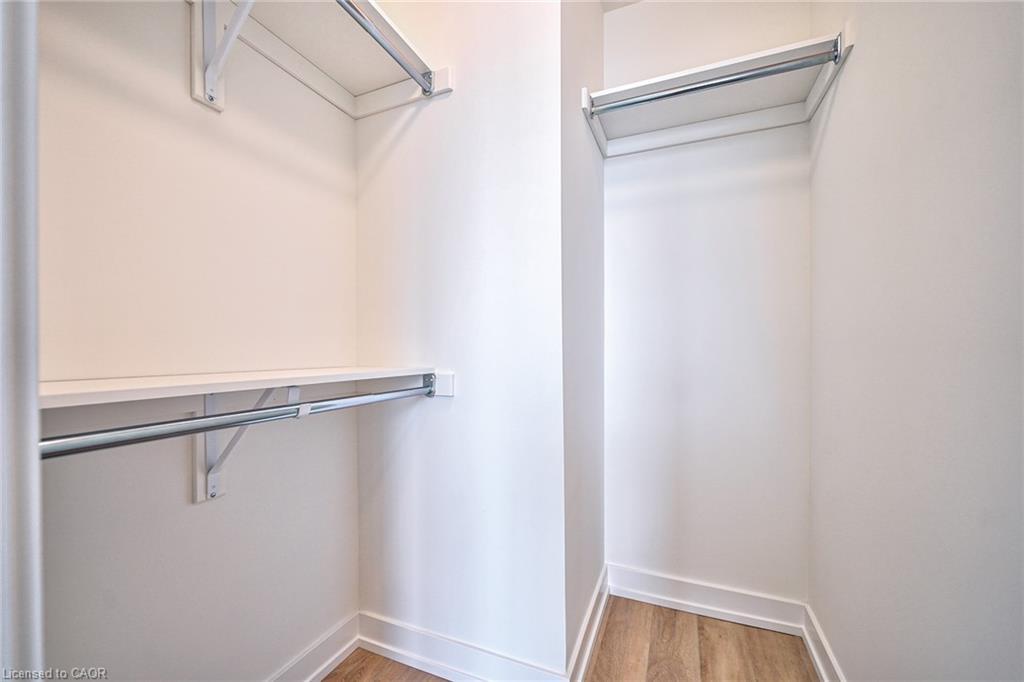 403-345 Wheat Boom Drive, Oakville, ON - Indoor With Storage