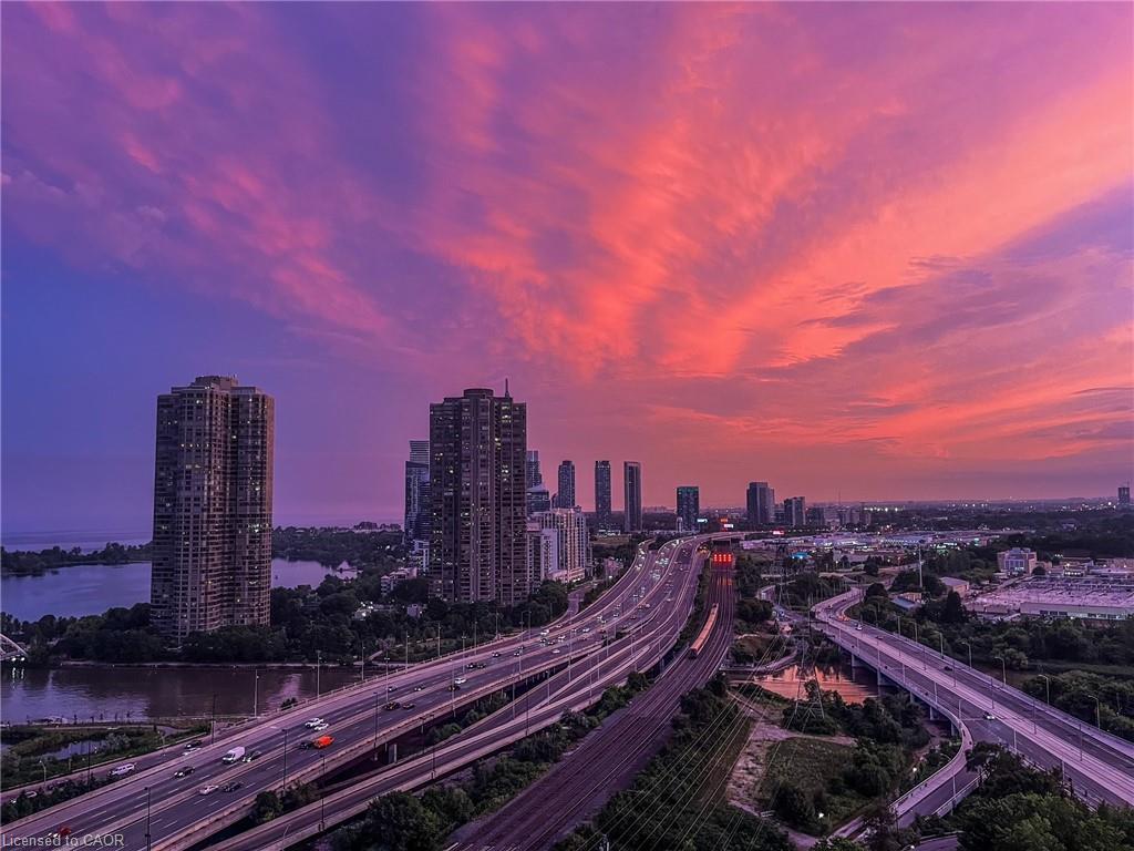 2206-105 The Queensway, Toronto, ON - Outdoor With View