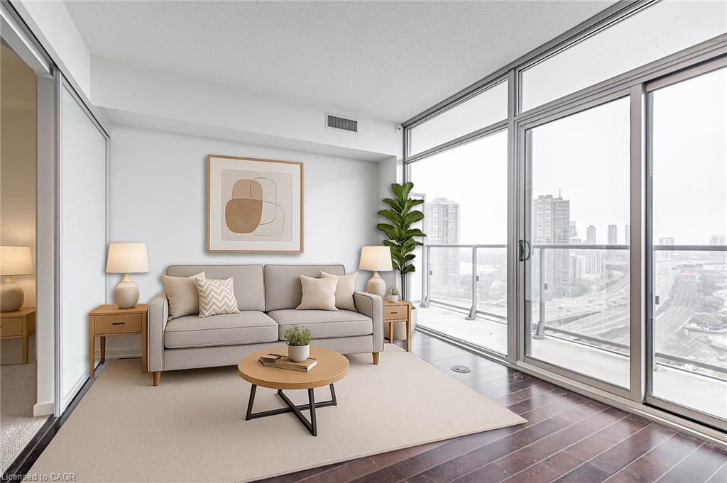 2206-105 The Queensway, Toronto, ON - Indoor Photo Showing Living Room