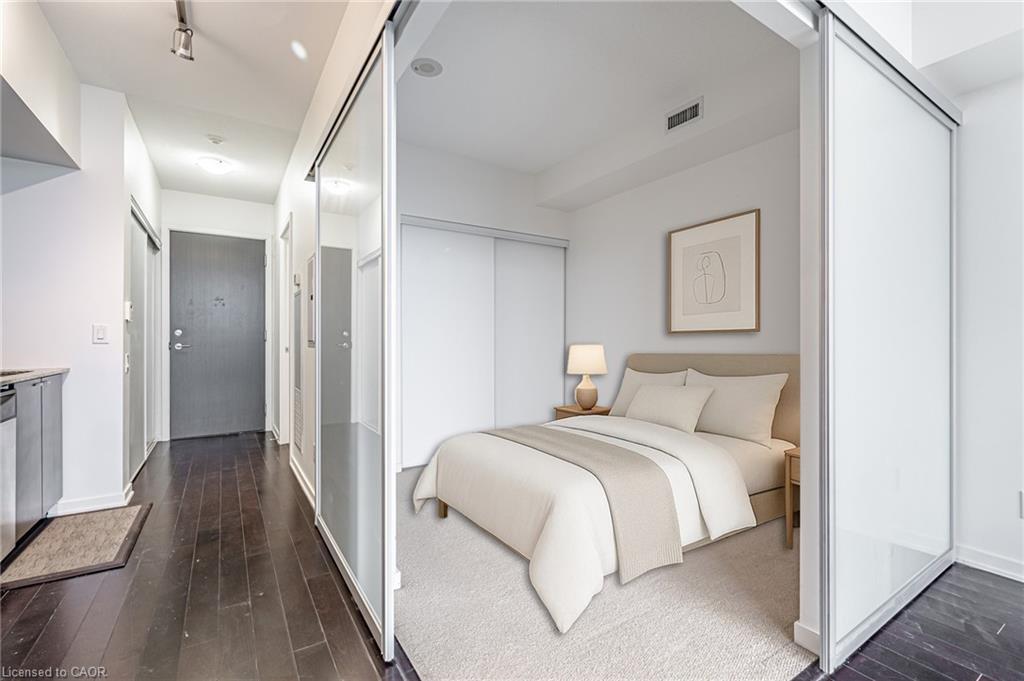 2206-105 The Queensway, Toronto, ON - Indoor Photo Showing Bedroom