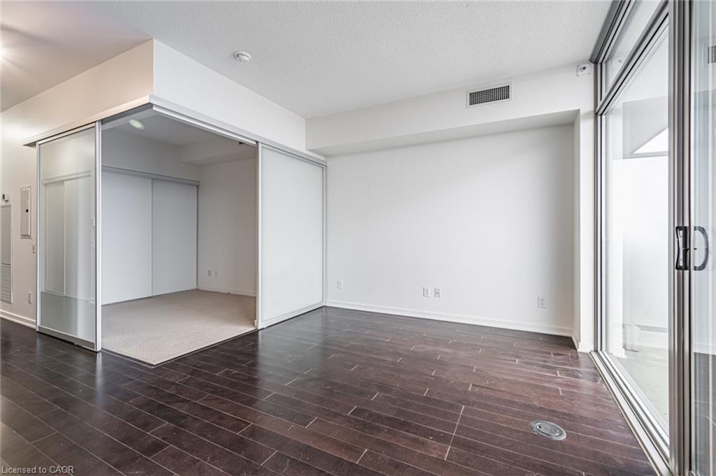 2206-105 The Queensway, Toronto, ON - Indoor Photo Showing Other Room