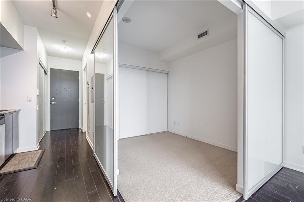 2206-105 The Queensway, Toronto, ON - Indoor Photo Showing Other Room