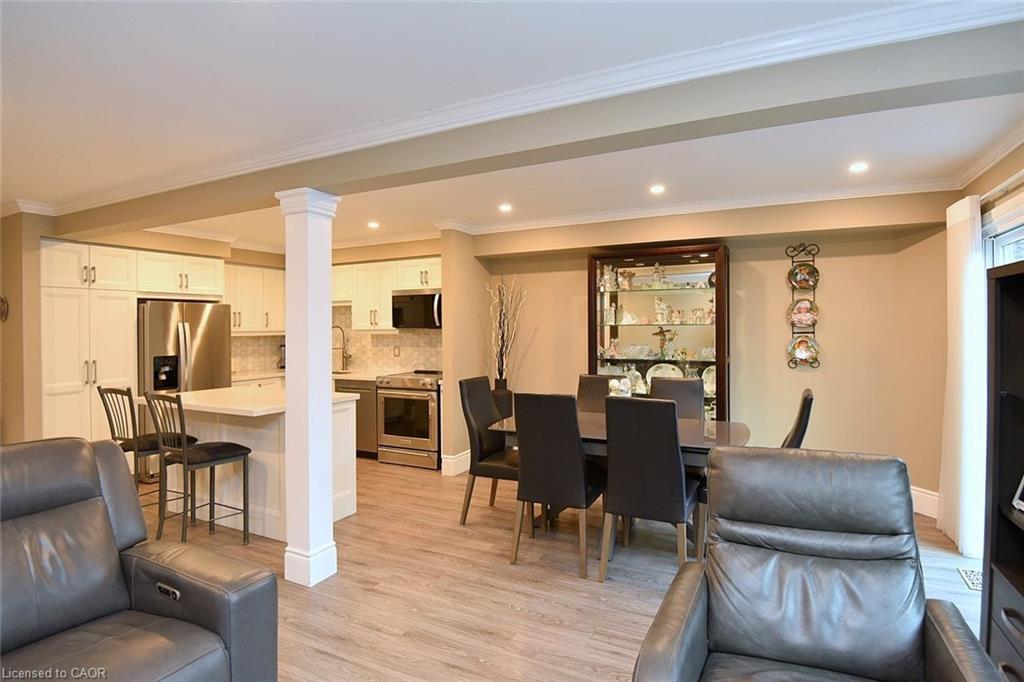 20-1245 Stephenson Drive, Burlington, ON - Indoor Photo Showing Other Room