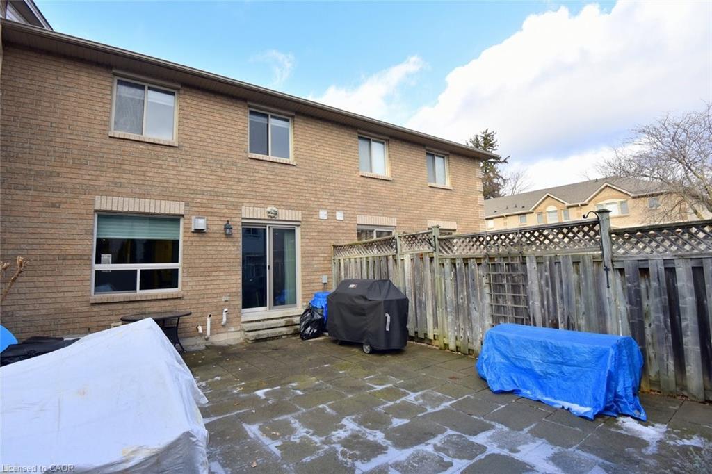 20-1245 Stephenson Drive, Burlington, ON - Outdoor With Exterior
