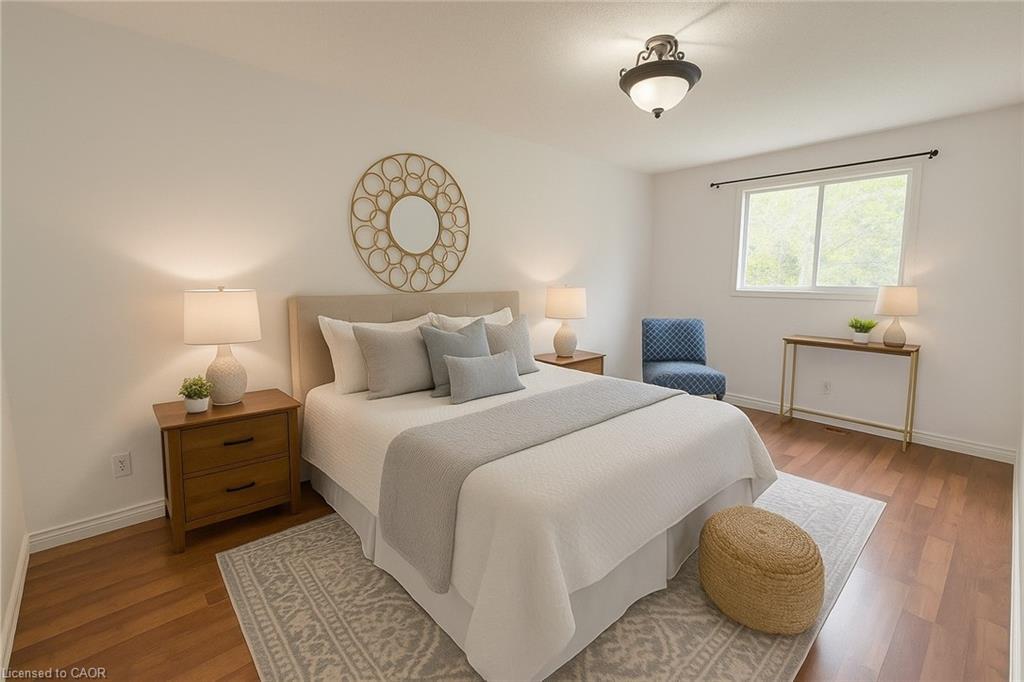 Main-38 Mayfair Drive, Welland, ON - Indoor Photo Showing Bedroom