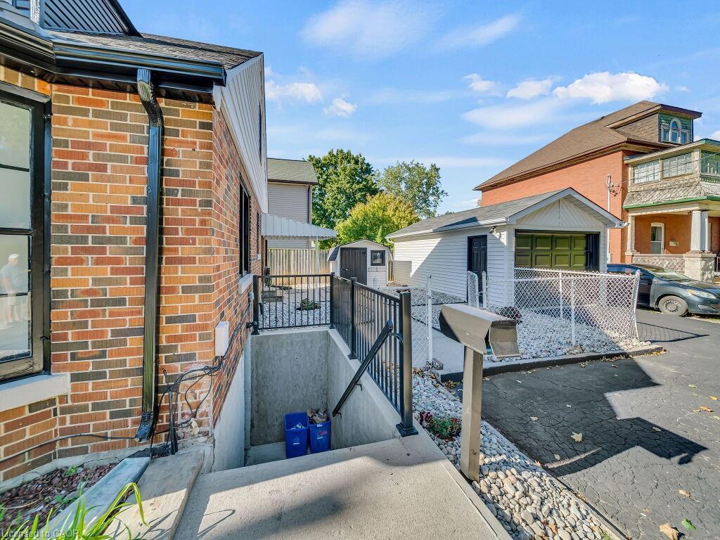 860 Vine Street, Cambridge, ON - Outdoor With Exterior