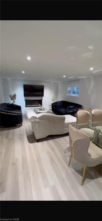 Lower-664 Hiawatha Boulevard, Ancaster, ON - Indoor