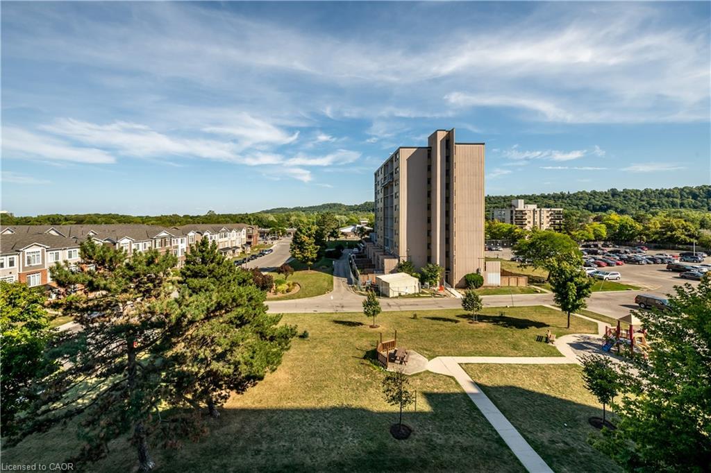 501-15 Nicklaus Drive, Hamilton, ON - Outdoor With View
