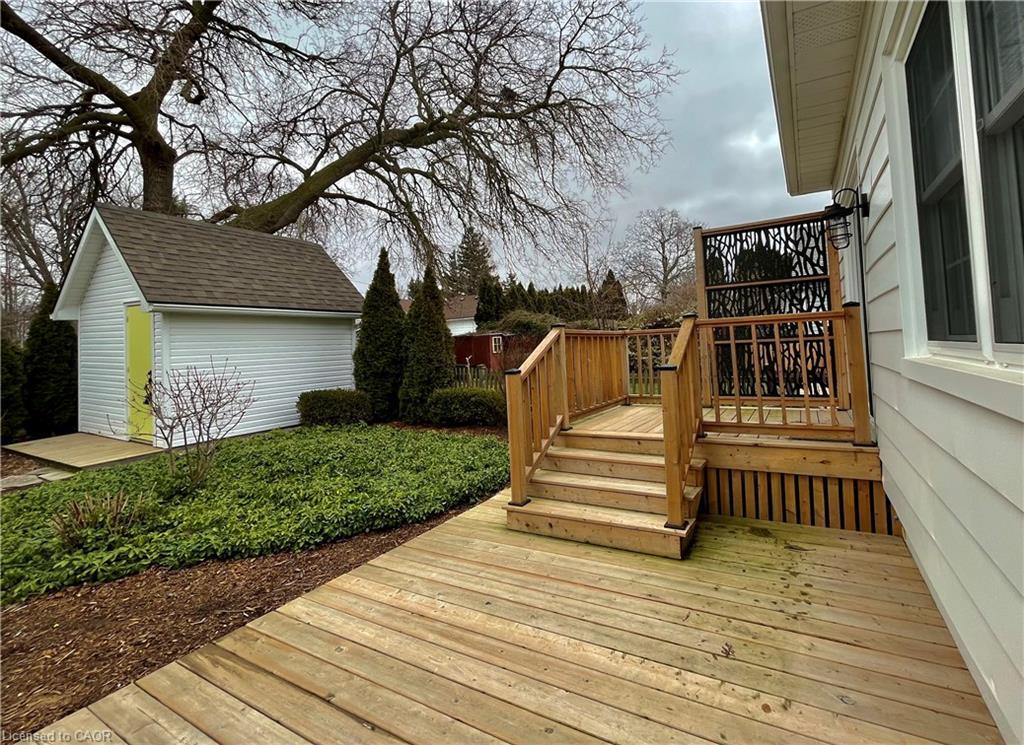 18 Graham Avenue, St. Catharines, ON - Outdoor With Deck Patio Veranda With Exterior