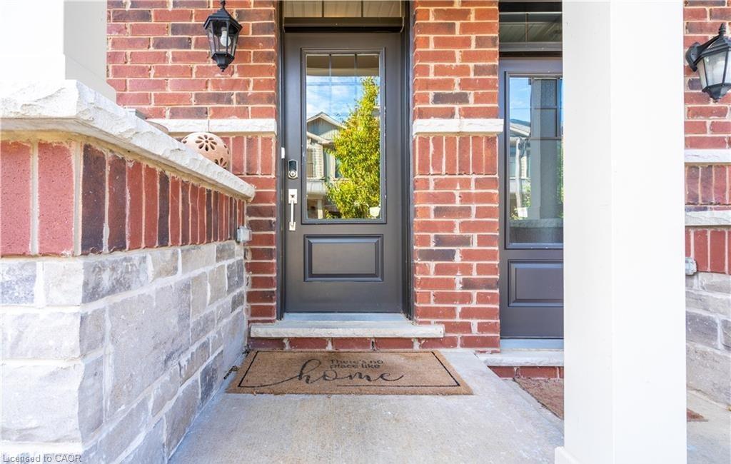 15 Pierre Trudeau Lane, Grimsby, ON - Outdoor