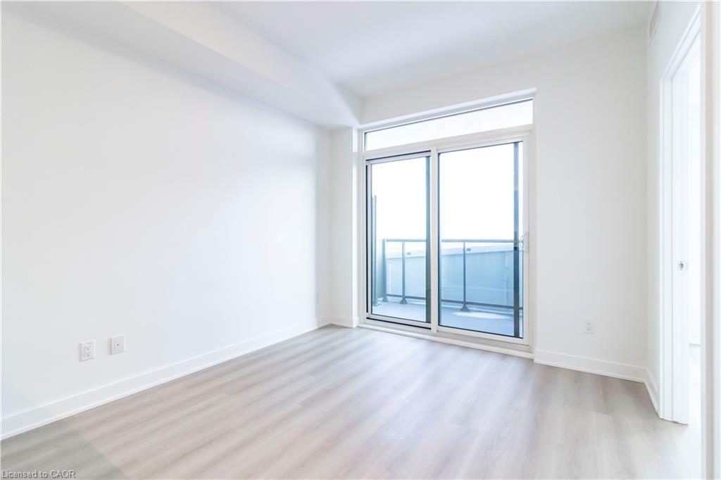 2302-25 Wellington Street S, Kitchener, ON - Indoor Photo Showing Other Room